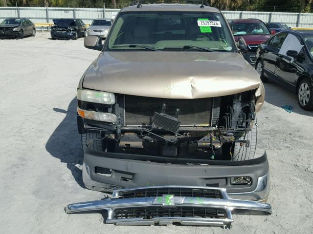 1GNEC13T15R137452 - 2005 CHEVROLET TAHOE C150 GOLD photo 9