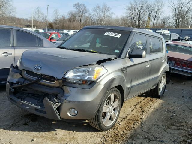 KNDJT2A26A7176857 - 2010 KIA SOUL + GRAY photo 2