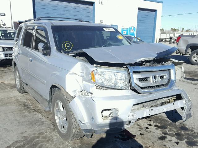 5FNYF4H56AB038974 - 2010 HONDA PILOT EXL SILVER photo 1