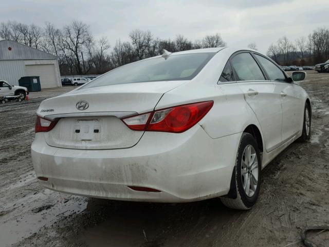 5NPEB4AC9CH462080 - 2012 HYUNDAI SONATA GLS WHITE photo 4