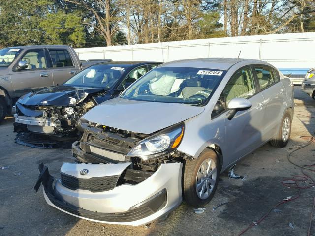 KNADM4A32G6575730 - 2016 KIA RIO LX SILVER photo 2