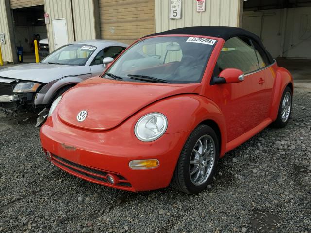 3VWCK21Y63M319506 - 2003 VOLKSWAGEN NEW BEETLE ORANGE photo 2