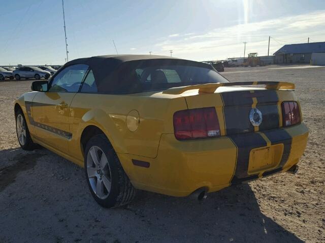1ZVHT85H965178859 - 2006 FORD MUSTANG GT YELLOW photo 3