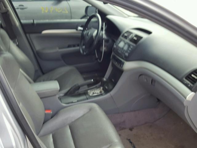 JH4CL96824C023739 - 2004 ACURA TSX SILVER photo 5