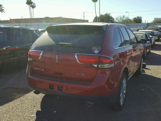 2LMDJ6JK5CBL04039 - 2012 LINCOLN MKX RED photo 4