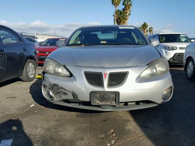2G2WP552581100595 - 2008 PONTIAC GRAND PRIX SILVER photo 9