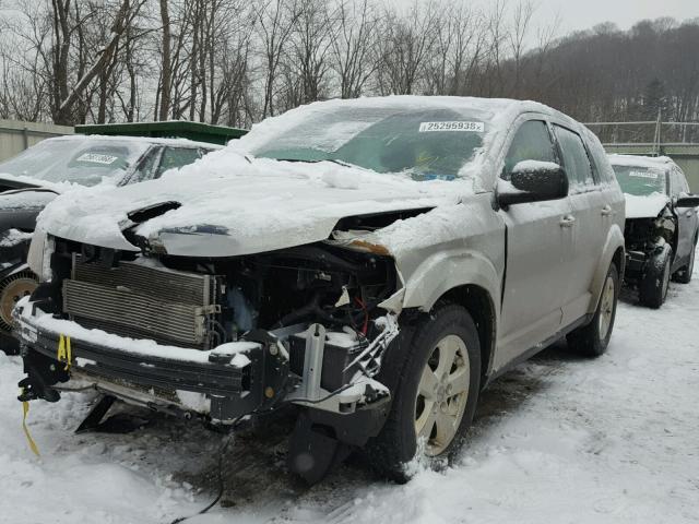 3C4PDCAB8DT588033 - 2013 DODGE JOURNEY SE SILVER photo 2