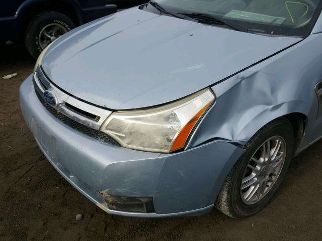 1FAHP35N18W141923 - 2008 FORD FOCUS SE BLUE photo 9