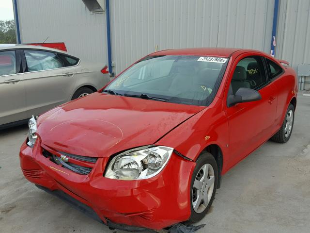 1G1AK18F087108711 - 2008 CHEVROLET COBALT LS RED photo 2