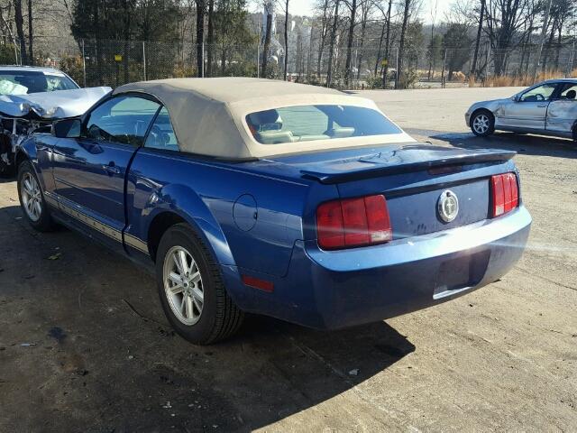 1ZVFT84N275262537 - 2007 FORD MUSTANG BLUE photo 3