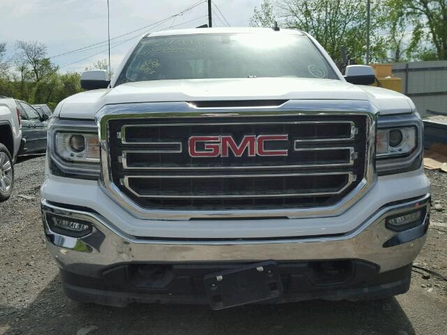 3GTU2MEC2HG307229 - 2017 GMC SIERRA K15 WHITE photo 10