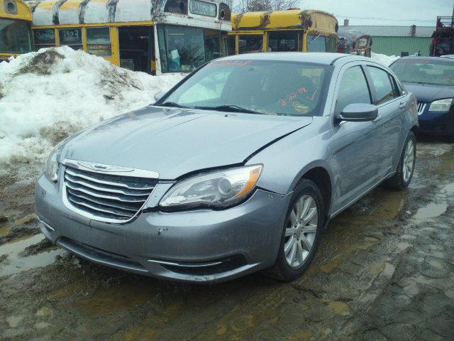 1C3CCBBG8EN106981 - 2014 CHRYSLER 200 TOURIN SILVER photo 2