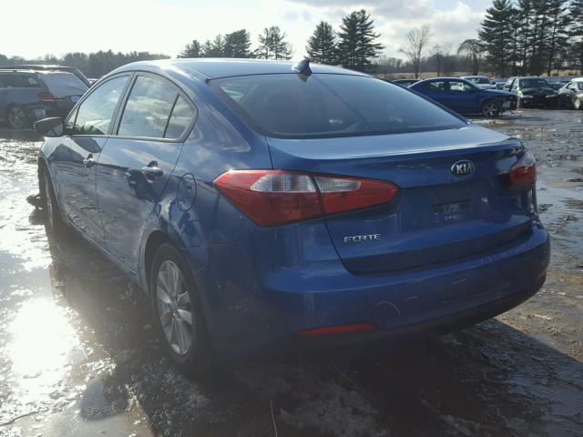 KNAFX4A68F5271932 - 2015 KIA FORTE LX BLUE photo 3