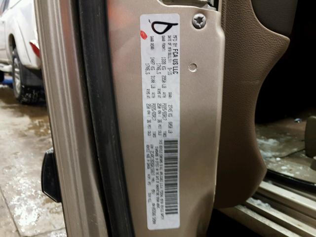 2C4RC1BG9GR156617 - 2016 CHRYSLER TOWN & COU TAN photo 10