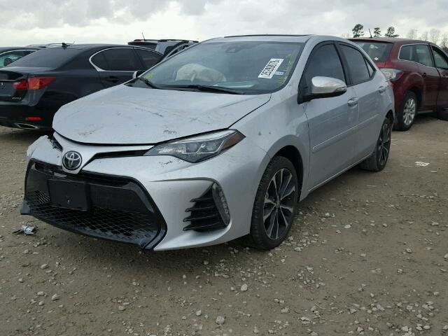 5YFBURHE1JP743890 - 2018 TOYOTA COROLLA L SILVER photo 2