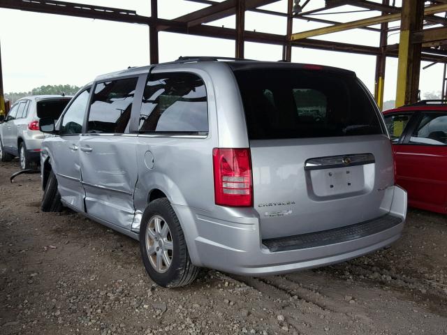 2A4RR5D15AR358161 - 2010 CHRYSLER TOWN & COU SILVER photo 3