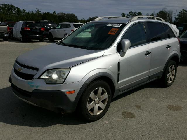 3GNAL2EKXCS563983 - 2012 CHEVROLET CAPTIVA SP SILVER photo 2