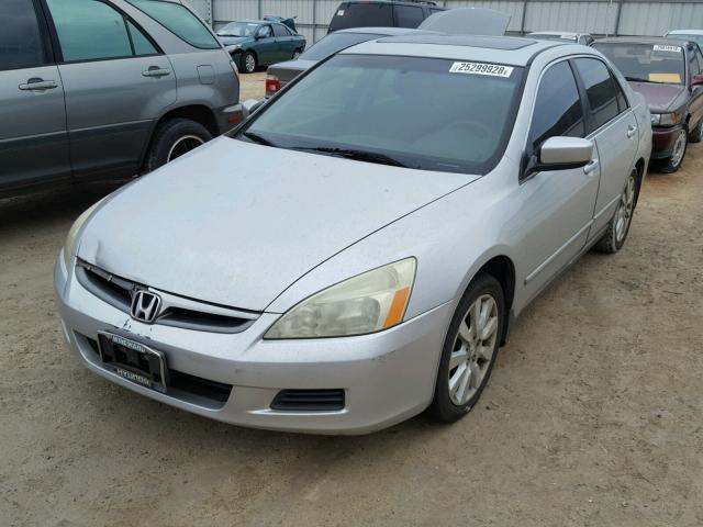 1HGCM66356A033991 - 2006 HONDA ACCORD LX SILVER photo 2