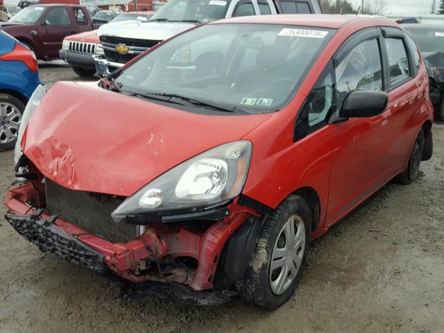 JHMGE8G21AC027812 - 2010 HONDA FIT RED photo 2