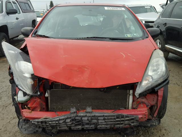 JHMGE8G21AC027812 - 2010 HONDA FIT RED photo 9