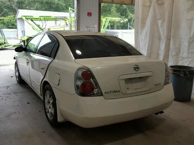 1N4AL11D15C209469 - 2005 NISSAN ALTIMA S WHITE photo 3