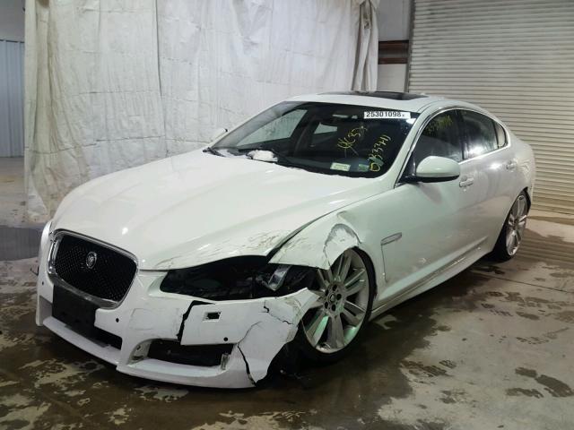 SAJWA0E74D8S68426 - 2013 JAGUAR XF WHITE photo 2