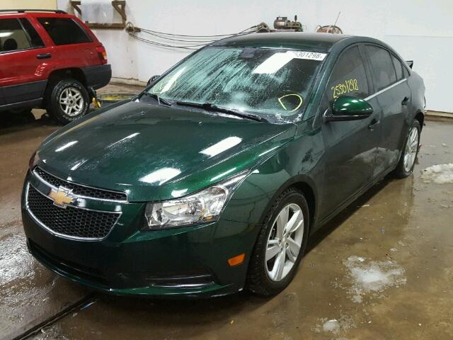 1G1P75SZ4E7414781 - 2014 CHEVROLET CRUZE GREEN photo 2