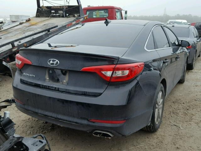 5NPE24AF2FH224649 - 2015 HYUNDAI SONATA SE BLACK photo 4