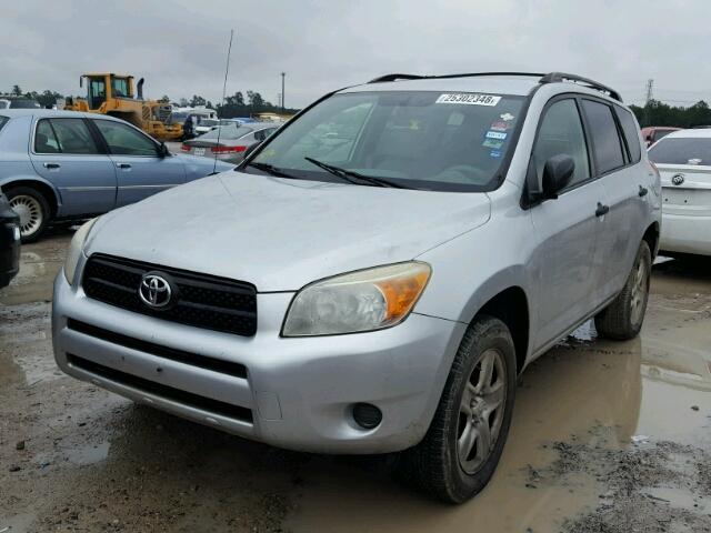 JTMBD33V976036055 - 2007 TOYOTA RAV4 SILVER photo 2