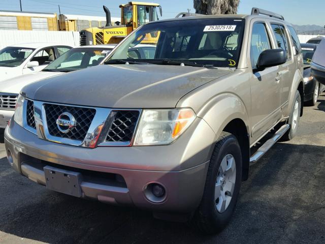 5N1AR18U17C629827 - 2007 NISSAN PATHFINDER GOLD photo 2