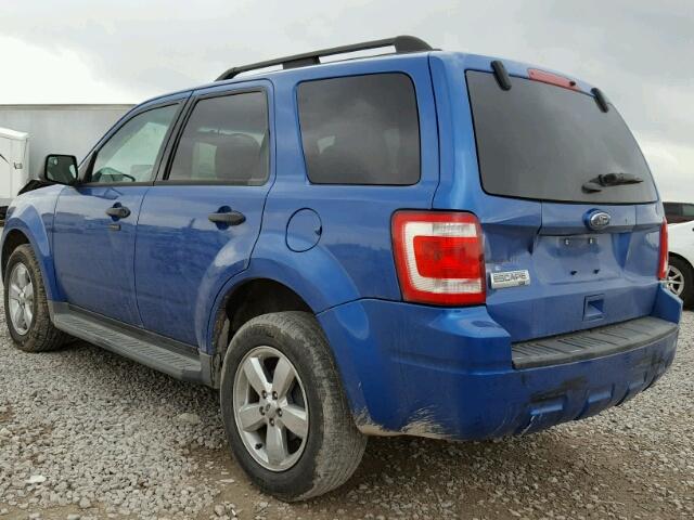 1FMCU0D75BKB24129 - 2011 FORD ESCAPE XLT BLUE photo 3