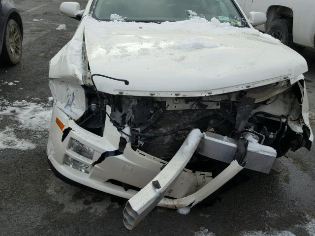 1G6DC67A970136439 - 2007 CADILLAC STS WHITE photo 7