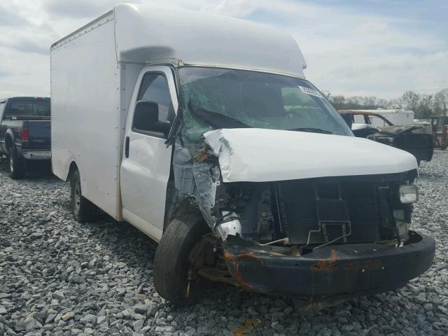 1GDHG31U361213119 - 2006 GMC SAVANA CUT WHITE photo 1