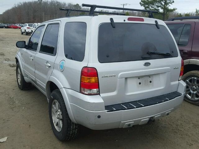 1FMYU94155KB46044 - 2005 FORD ESCAPE LIM SILVER photo 3