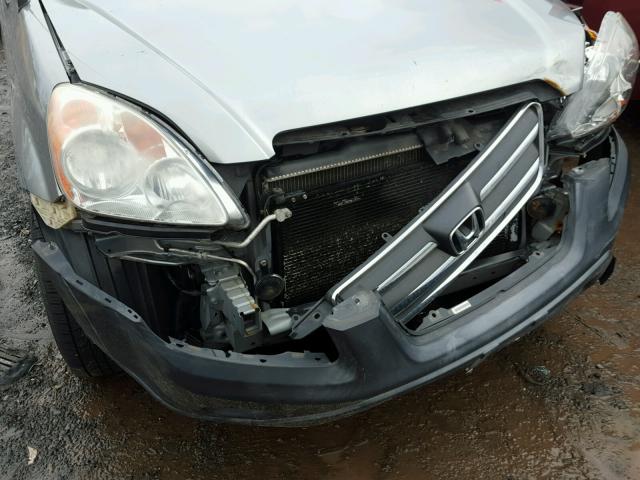 JHLRD785X5C046917 - 2005 HONDA CR-V LX SILVER photo 9