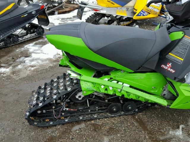 4UF15SNWXFT100878 - 2015 ARCC SNOWMOBILE GREEN photo 6