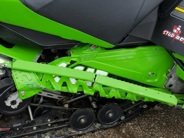 4UF15SNWXFT100878 - 2015 ARCC SNOWMOBILE GREEN photo 9