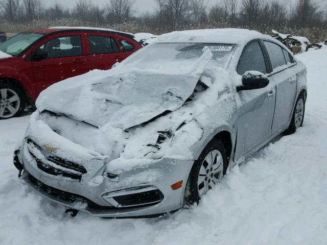 1G1PA5SH8F7233774 - 2015 CHEVROLET CRUZE LS SILVER photo 2