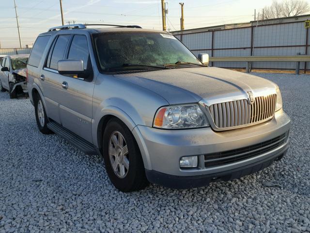 5LMFU27576LJ26285 - 2006 LINCOLN NAVIGATOR SILVER photo 1