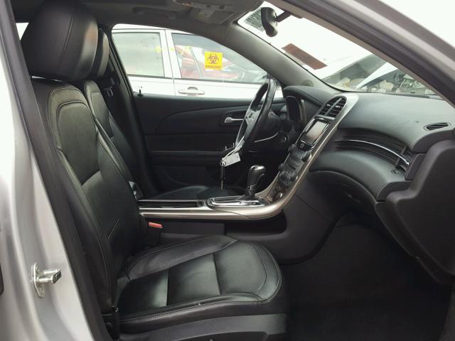 1G11H5SA6DF244568 - 2013 CHEVROLET MALIBU LTZ 银色 照片 5