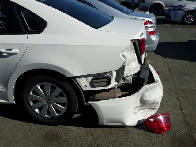 1VWAP7A37CC068510 - 2012 VOLKSWAGEN PASSAT S أبيض صورة 9