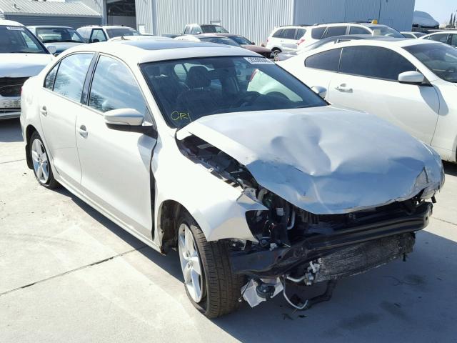 3VWLL7AJ0BM097900 - 2011 VOLKSWAGEN JETTA TDI SILVER photo 1