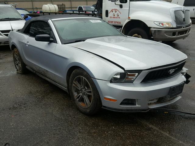 1ZVBP8EM9C5212723 - 2012 FORD MUSTANG SILVER photo 1
