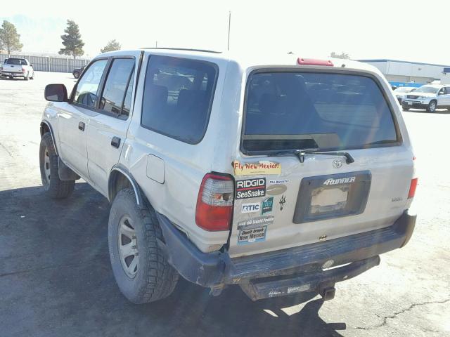 JT3HM84R4W0030386 - 1998 TOYOTA 4RUNNER SR SILVER photo 3