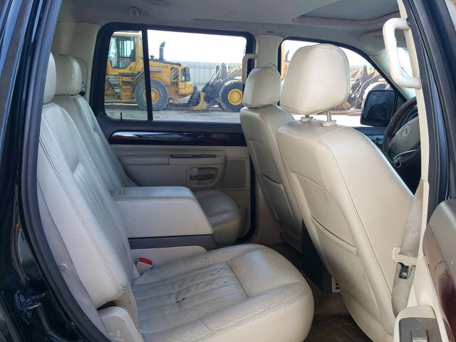 5LMEU68H54ZJ44032 - 2004 LINCOLN AVIATOR 黑色 照片 6