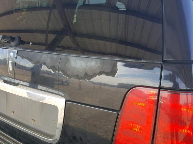 5LMEU68H54ZJ44032 - 2004 LINCOLN AVIATOR 黑色 照片 9