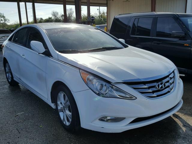 5NPEB4AC2DH642115 - 2013 HYUNDAI SONATA GLS WHITE photo 1