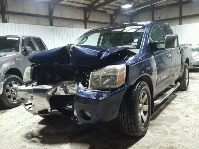 1N6BA07A07N212427 - 2007 NISSAN TITAN XE BLUE photo 2