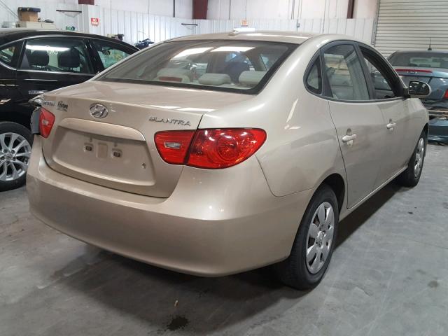 KMHDU46D37U207536 - 2007 HYUNDAI ELANTRA GL GOLD photo 4