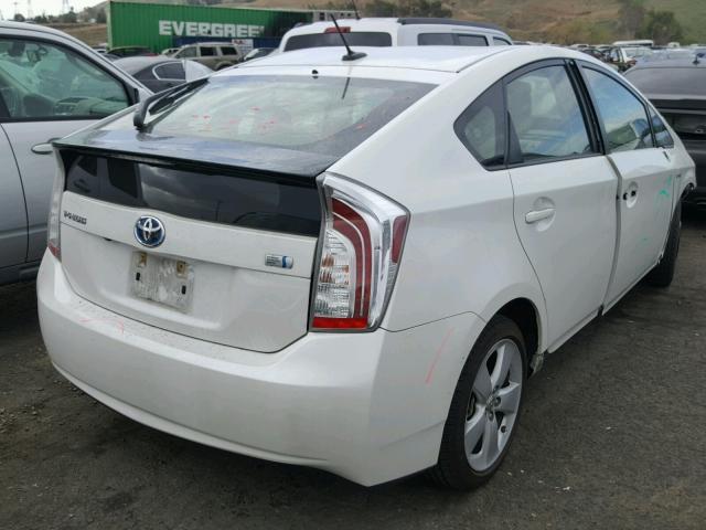 JTDKN3DU7D5704049 - 2013 TOYOTA PRIUS WHITE photo 4